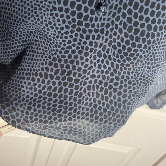 Parker Shirt Women XS Blue Black‎ Silk Peasant Ruffle Sleeve Sheer Animal Print - Picture 3 of 11